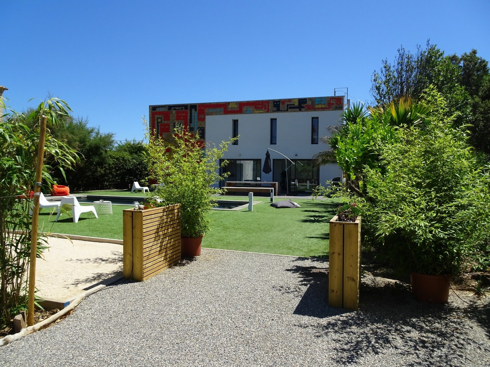 Le Cube Hotel Design A Hyeres Plage Avec Piscine Et Cuisine 외부 사진